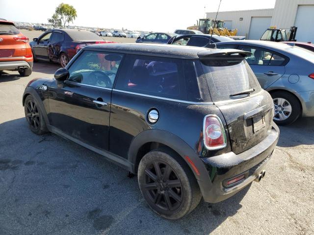 Photo 3 from auction – 2011 MINI COOPER S with VIN WMWSV3C50BTY22539