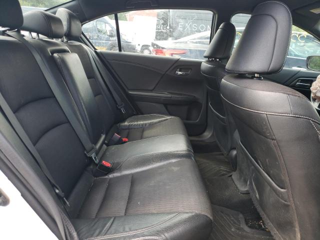 Photo 6 from auction – 2016 HONDA ACCORD with VIN 1HGCR2F54GA026236