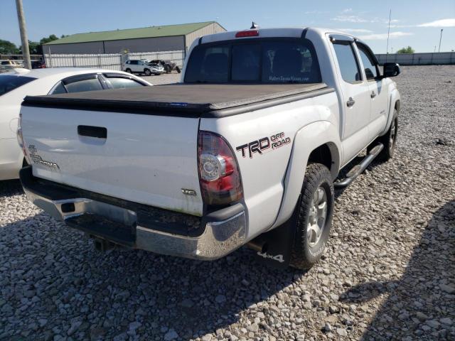Photo 4 from auction – 2014 TOYOTA TACOMA DOU with VIN 3TMLU4EN4EM163879