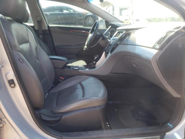 Photo 5 from auction – 2011 HYUNDAI SONATA SE with VIN 5NPEC4AC3BH120264