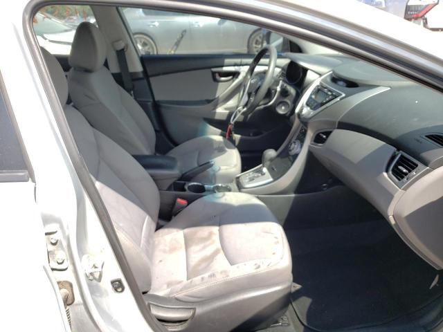 Photo 5 from auction – 2012 HYUNDAI ELANTRA GL with VIN 5NPDH4AE8CH061860