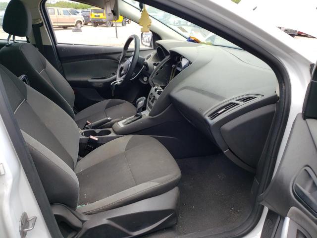 Zdjęcie 5 z aukcji – 2012 FORD FOCUS SE z VIN 1FAHP3K26CL382672