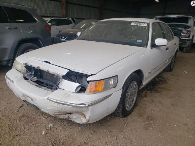 Photo 2 from auction – 2000 MERCURY GRAND MARQ with VIN 2MEFM74W7YX667469