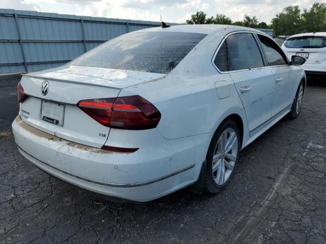 Photo 4 from auction – 2018 VOLKSWAGEN PASSAT SEL with VIN 1VWCA7A37JC024403