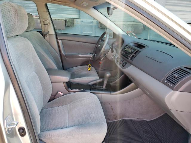 Photo 5 from auction – 2002 TOYOTA CAMRY LE with VIN JTDBE32K520112418