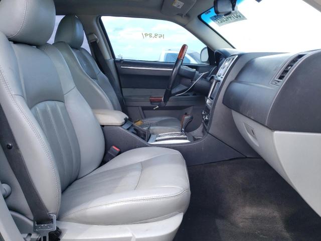 Photo 5 from auction – 2006 CHRYSLER 300C with VIN 2C3LK63H76H164978