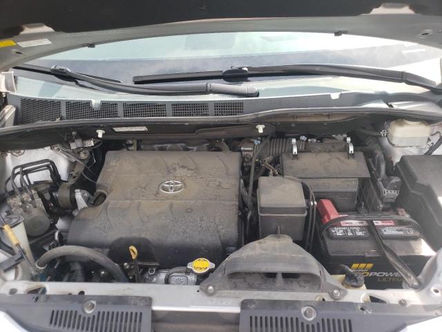 Photo 7 from auction – 2013 TOYOTA SIENNA XLE with VIN 5TDDK3DCXDS066303
