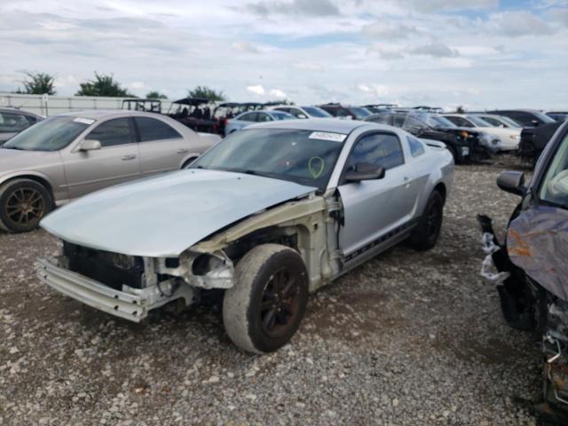 Photo 2 from auction – 2005 FORD MUSTANG with VIN 1ZVFT80N855107607