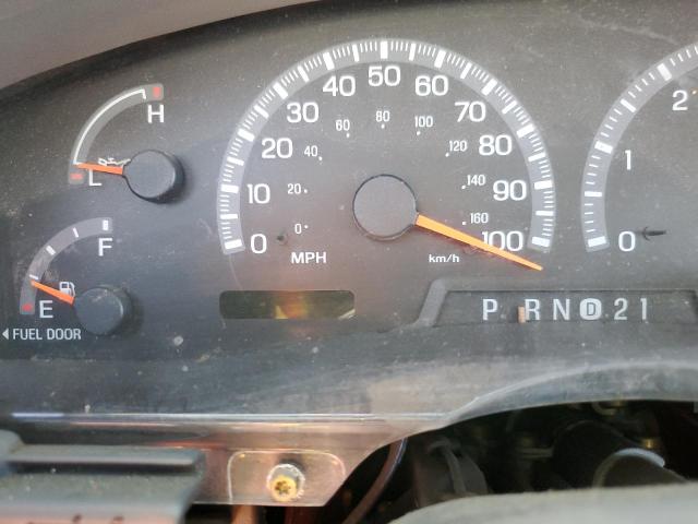 Photo 8 from auction – 2000 FORD EXPEDITION with VIN 1FMRU15L6YLA04872