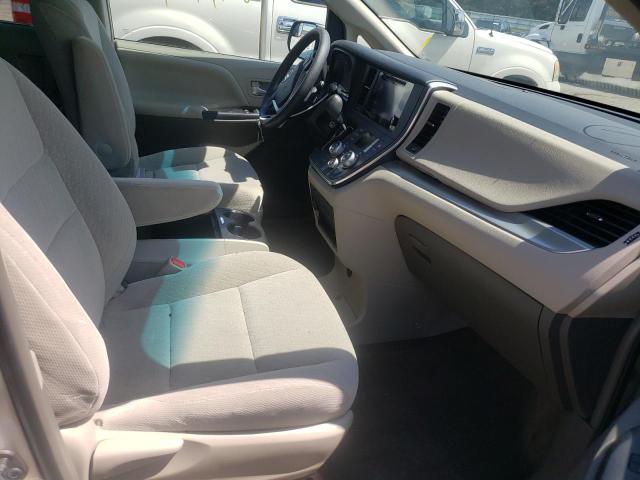 Photo 5 from auction – 2017 TOYOTA SIENNA LE with VIN 5TDJZ3DCXHS163750