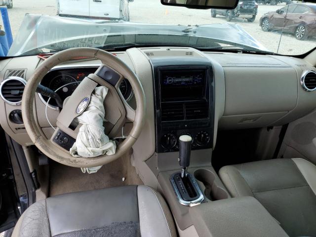 Photo 9 from auction – 2006 FORD EXPLORER X with VIN 1FMEU63E86UB71001