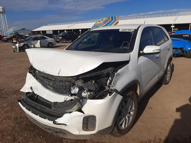 Photo 2 from auction – 2015 KIA SORENTO LX with VIN 5XYKT3A68FG630968