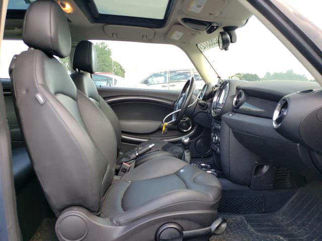 Photo 5 from auction – 2011 MINI COOPER S C with VIN WMWZG3C57BTY31005