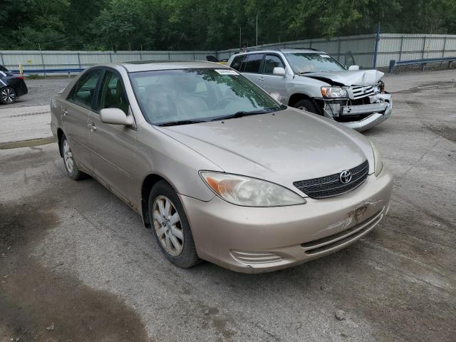 TOYOTA CAMRY LE 2002 with VIN 4T1BF30K22U533548 - Photo from auction