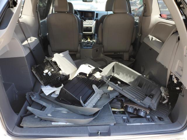 Photo 9 from auction – 2016 TOYOTA SIENNA XLE with VIN 5TDDK3DC2GS132055