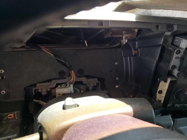 Photo 8 from auction – 2003 CHEVROLET SILVERADO with VIN 1GCGK13U43F223091