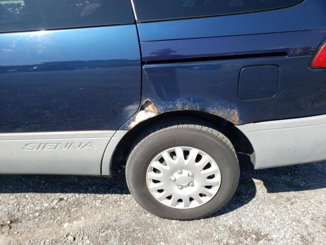 Photo 9 from auction – 2002 TOYOTA SIENNA CE with VIN 4T3ZF19C72U474664