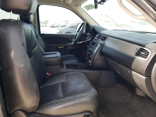 Photo 5 from auction – 2012 CHEVROLET AVALANCHE with VIN 3GNTKFE71CG311105