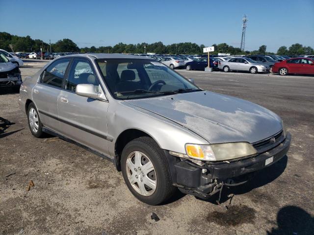 HONDA ACCORD LX 1996 with VIN 1HGCD563XTA054227 - Photo from auction