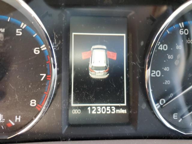 Photo 8 from auction – 2016 TOYOTA RAV4 LIMIT with VIN JTMYFREV3GJ090131