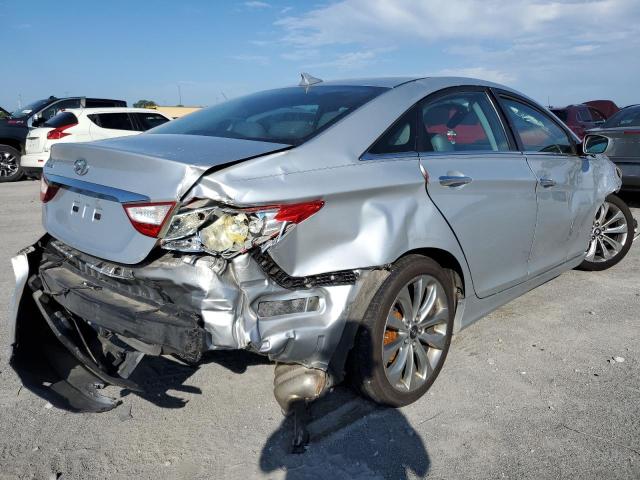 Photo 4 from auction – 2013 HYUNDAI SONATA SE with VIN 5NPEC4AC8DH577509