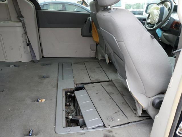 Photo 6 from auction – 2008 CHRYSLER TOWN & COU with VIN 2A8HR44H38R600926