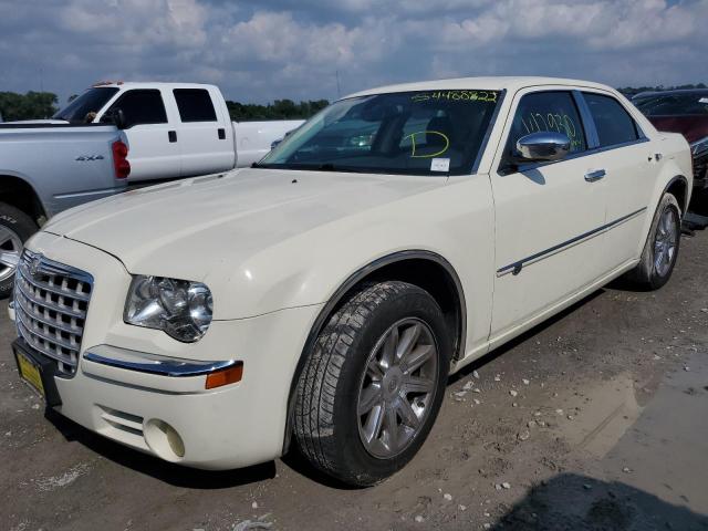 Photo 2 from auction – 2010 CHRYSLER 300C with VIN 2C3CK6CT7AH142167
