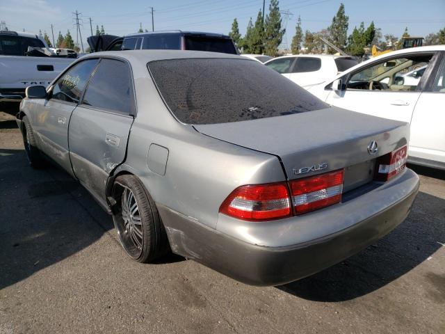 Photo 3 from auction – 2000 LEXUS ES 300 with VIN JT8BF28G3Y0267230