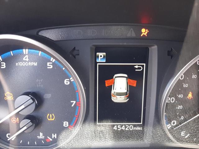 Photo 8 from auction – 2018 TOYOTA RAV4 LE with VIN 2T3ZFREV3JW493006