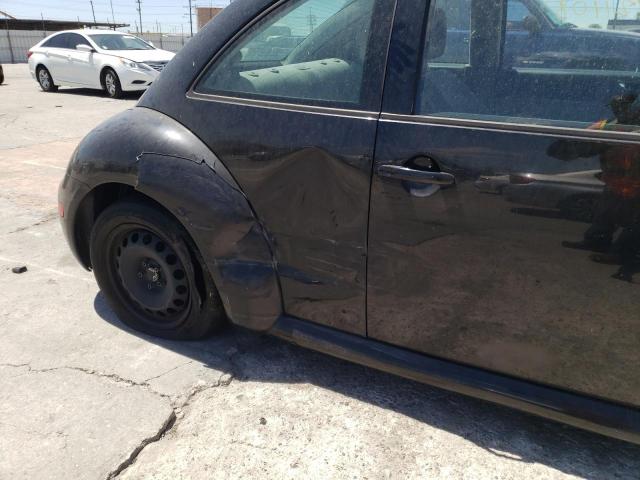 Photo 9 from auction – 2000 VOLKSWAGEN NEW BEETLE with VIN 3VWBC21C4YM443195