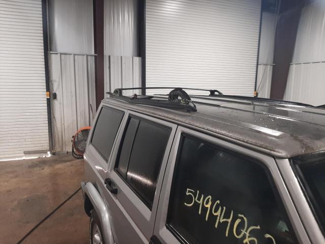 Photo 9 from auction – 2001 JEEP CHEROKEE S with VIN 1J4FF48S01L629323