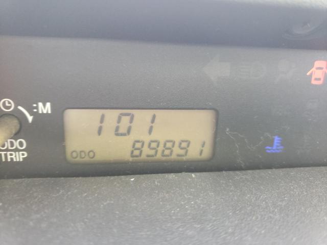 Photo 8 from auction – 2004 TOYOTA SCION XB with VIN JTLKT334440168931