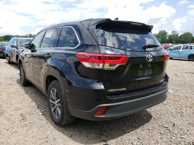 Photo 3 from auction – 2019 TOYOTA HIGHLANDER with VIN 5TDJZRFH2KS613460