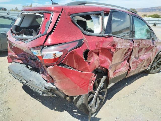 Photo 9 from auction – 2018 FORD ESCAPE SE with VIN 1FMCU0GD1JUB26335