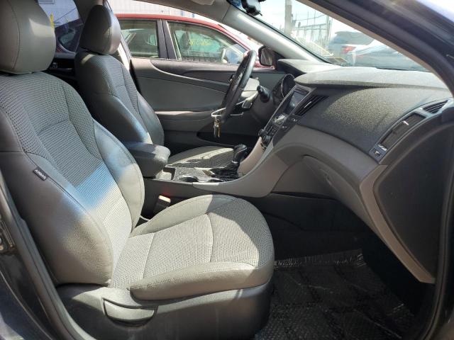 Photo 5 from auction – 2012 HYUNDAI SONATA SE with VIN 5NPEC4AB6CH311251