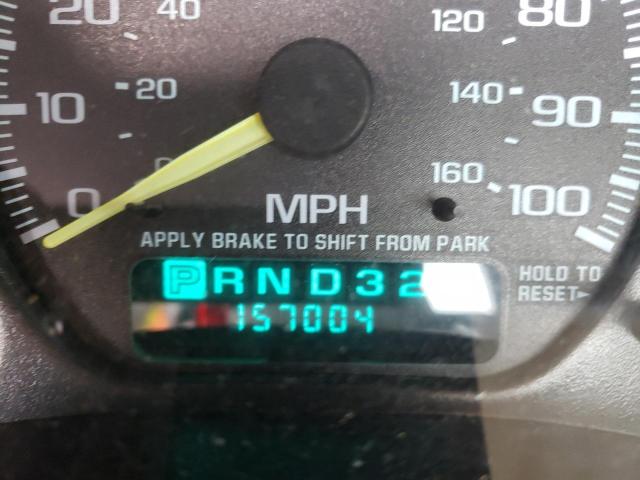 Photo 8 from auction – 2001 CHEVROLET silverado with VIN 1GCEC14W91Z105697