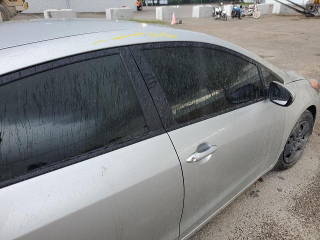 Photo 9 from auction – 2014 KIA FORTE LX with VIN KNAFK4A61E5095254