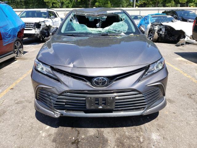 Photo 9 from auction – 2022 TOYOTA CAMRY LE with VIN 4T1C11AK2NU001033