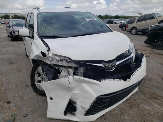 Photo 9 from auction – 2018 TOYOTA SIENNA LE with VIN 5TDKZ3DC0JS903638