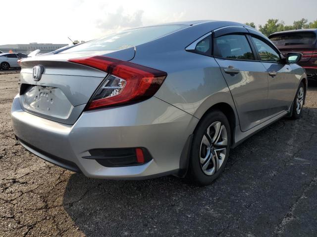 Photo 4 from auction – 2017 HONDA CIVIC LX with VIN 19XFC2F52HE065399