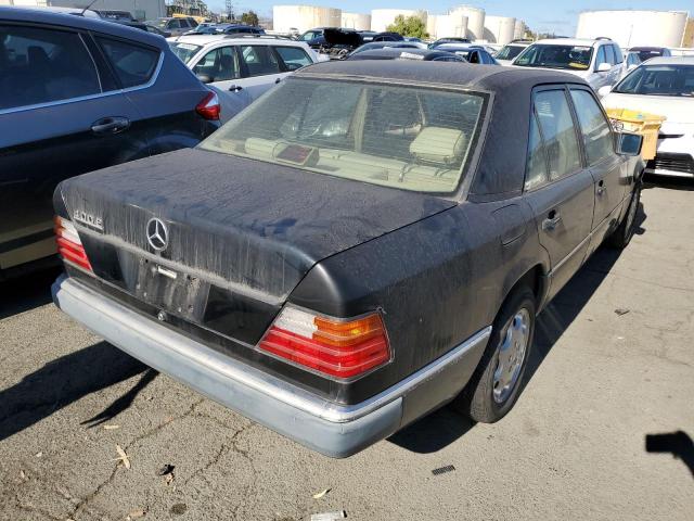 Photo 4 from auction – 1992 MERCEDES-BENZ 400 E with VIN WDBEA34E9NB661692