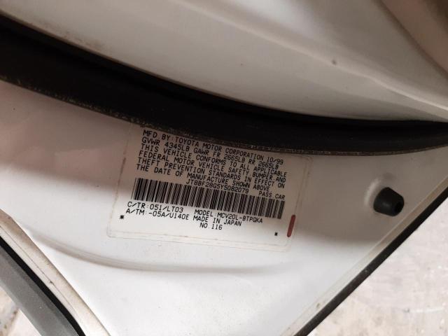 Photo 10 from auction – 2000 LEXUS ES 300 with VIN JT8BF28G5Y5082079