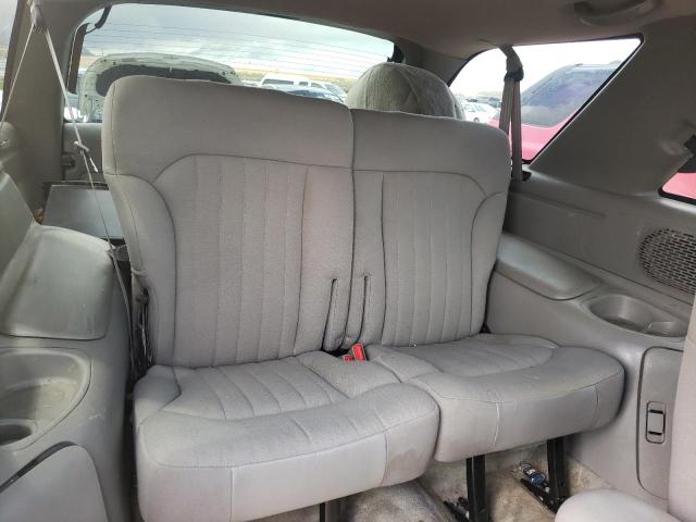 Photo 6 from auction – 2005 CHEVROLET BLAZER with VIN 1GNCT18X15K117911