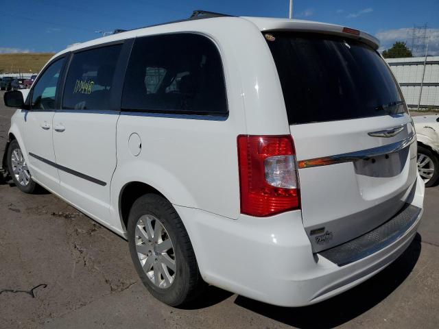 Photo 3 from auction – 2016 CHRYSLER TOWN & COU with VIN 2C4RC1BG1GR300970