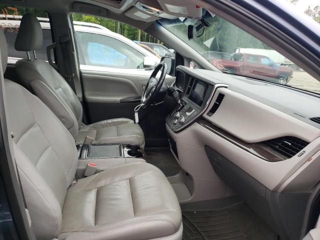 Photo 5 from auction – 2016 TOYOTA SIENNA XLE with VIN 5TDYK3DC5GS720131