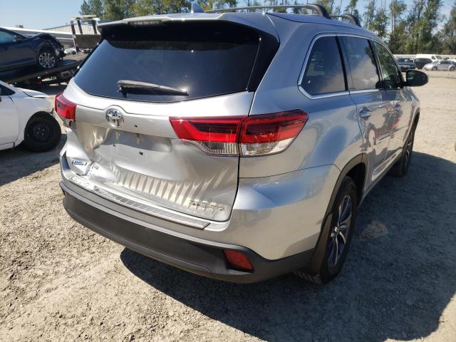 Photo 4 from auction – 2018 TOYOTA HIGHLANDER with VIN 5TDJZRFH6JS820366