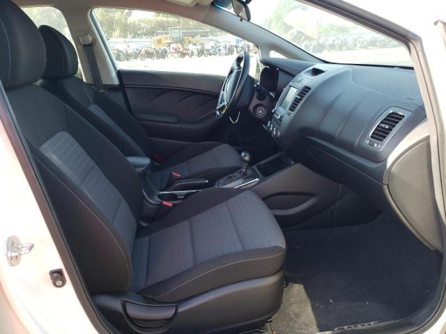 Photo 5 from auction – 2018 KIA FORTE LX with VIN 3KPFL4A76JE220059