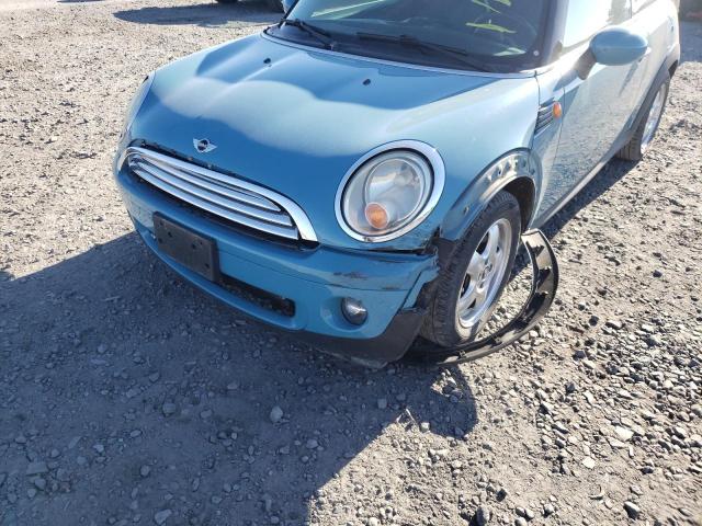 Photo 9 from auction – 2009 MINI COOPER with VIN WMWMF33539TT69937