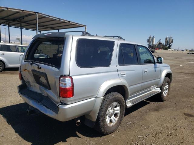 Photo 4 from auction – 2001 TOYOTA 4RUNNER SR with VIN JT3HN86R710338316
