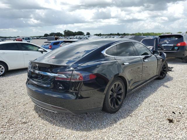 Photo 4 from auction – 2013 TESLA MODEL S with VIN 5YJSA1CN9DFP03428